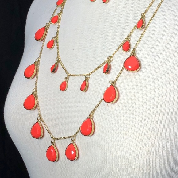 🔴 CLEARANCE 2 Row Coral Orange Teardrop Layered Necklace Set - Picture 2 of 3